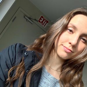 Meet your Posher, Anna